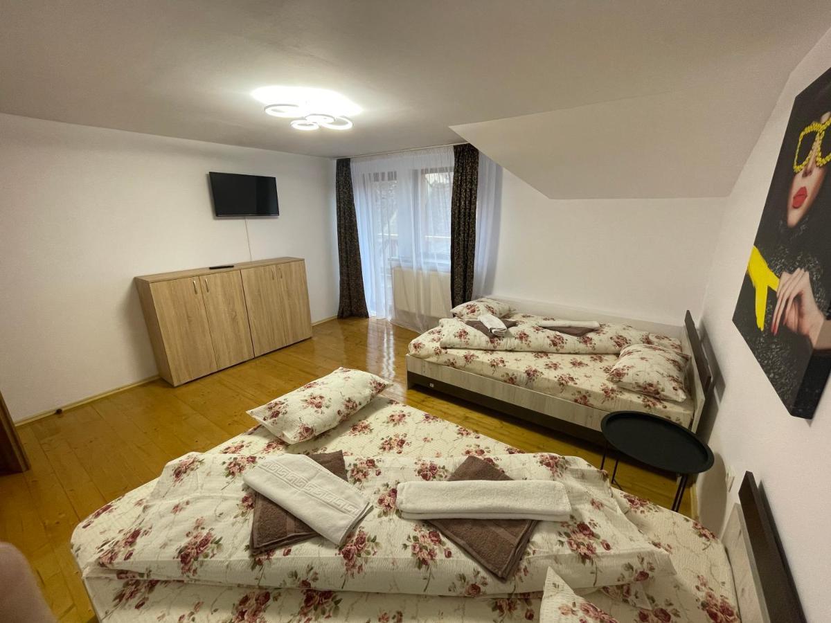 Apartamento Casa cu Balcon Braşov Exterior foto