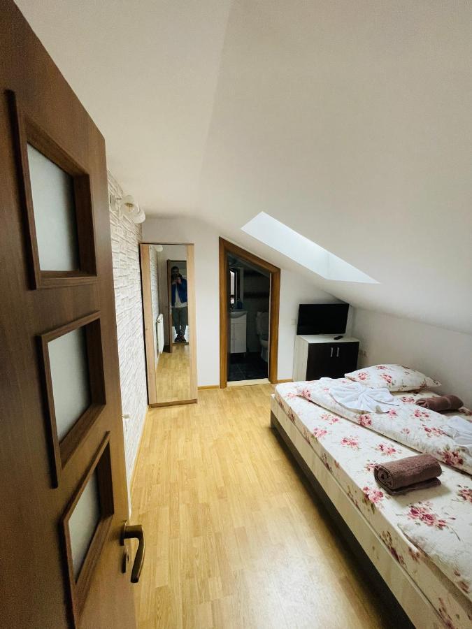 Apartamento Casa cu Balcon Braşov Exterior foto