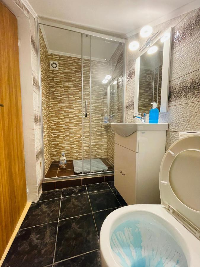 Apartamento Casa cu Balcon Braşov Exterior foto