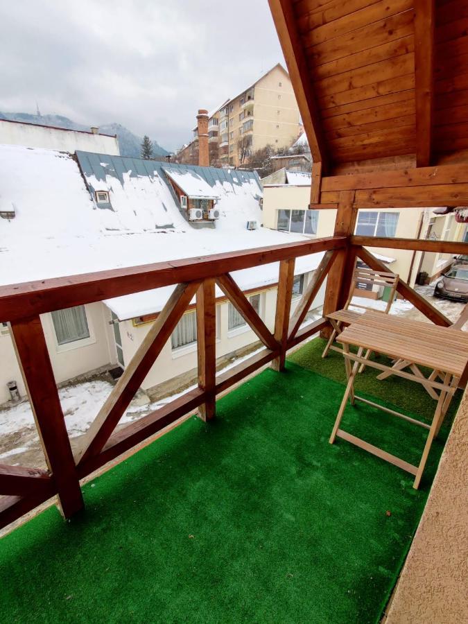 Apartamento Casa cu Balcon Braşov Exterior foto