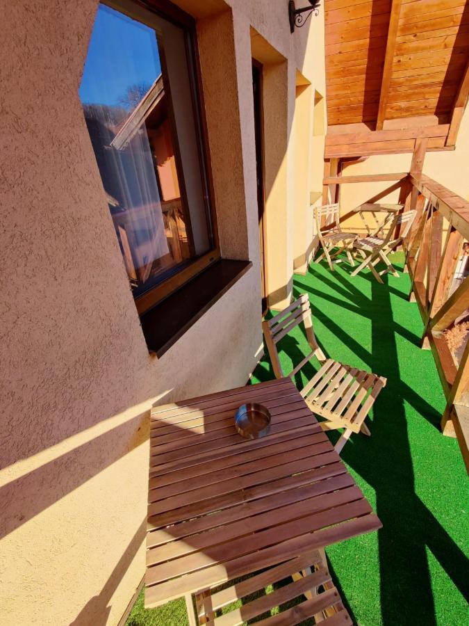Apartamento Casa cu Balcon Braşov Exterior foto
